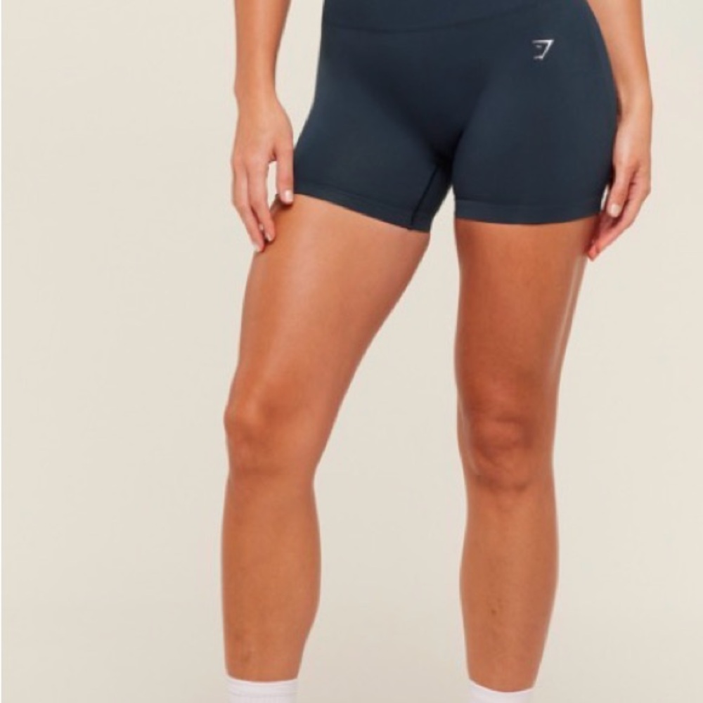 Gymshark Women's Everyday Seamless Shorts High-Rise Bike Shorts - Navy